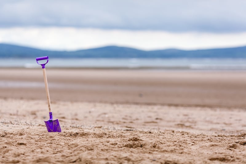 Spellbinding shovels